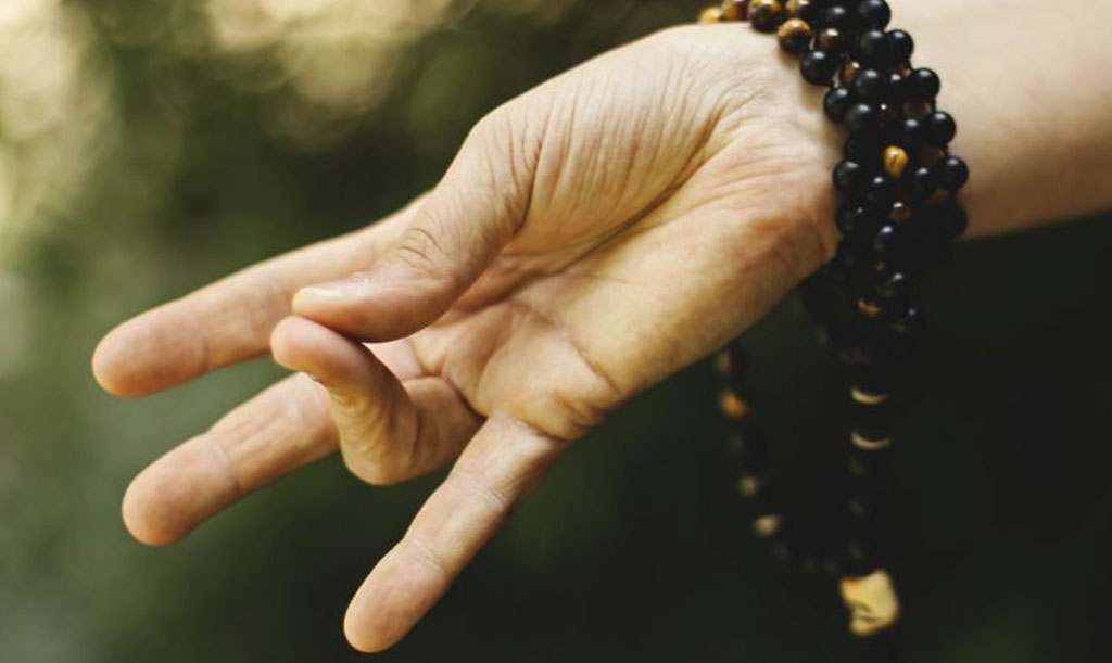 Kundalini Yoga: 5 Benefits for Recovering Addicts